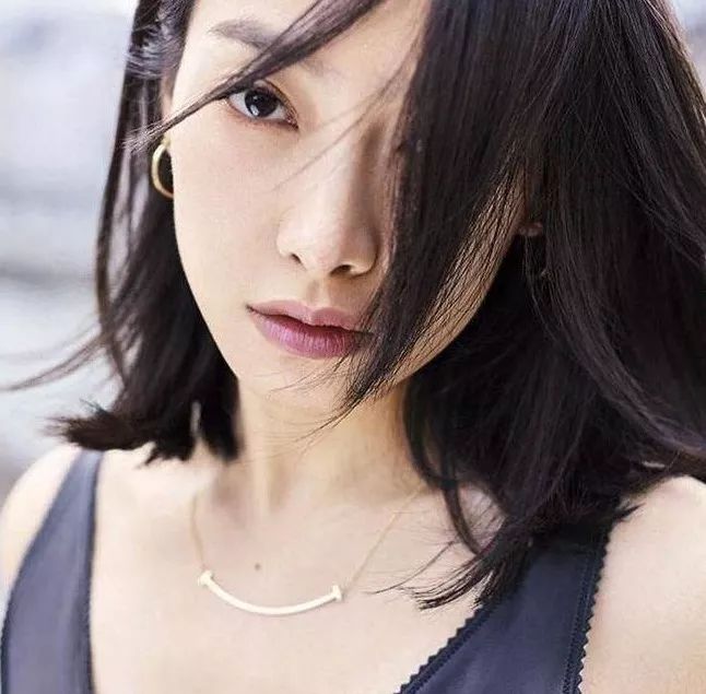 如何成套搭配金饰好看呢,怎样搭配黄金首饰不俗气