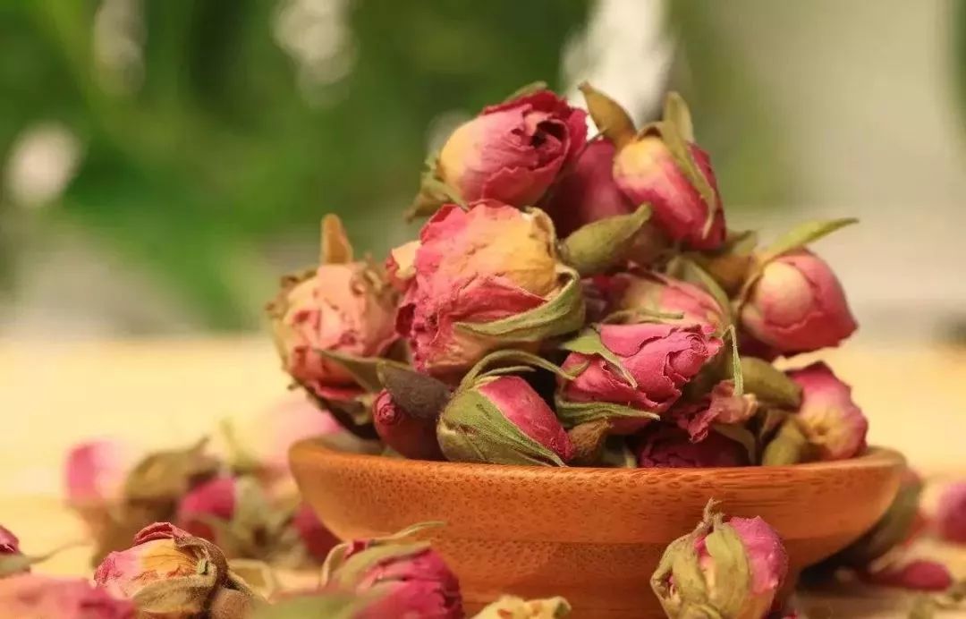 每天一杯白醋3天瘦1斤,连续一周喝蜂蜜加白醋水能瘦几斤