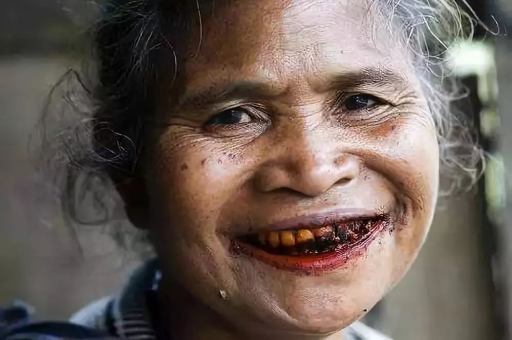 6000万人上瘾，这种比*品毒**更可怕的食物，中国人从小就吃！