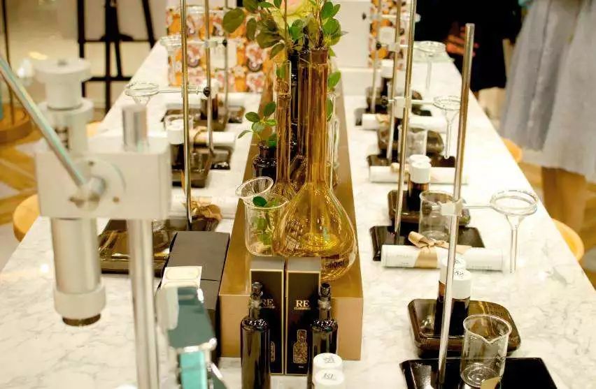 10倍燃烧卡路里！意大利夜光魔力裤，看得见的燃脂，30天还你超模腿！