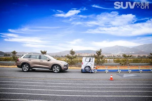 现代四代胜达改装效果图,四代现代胜达百公里加速几秒