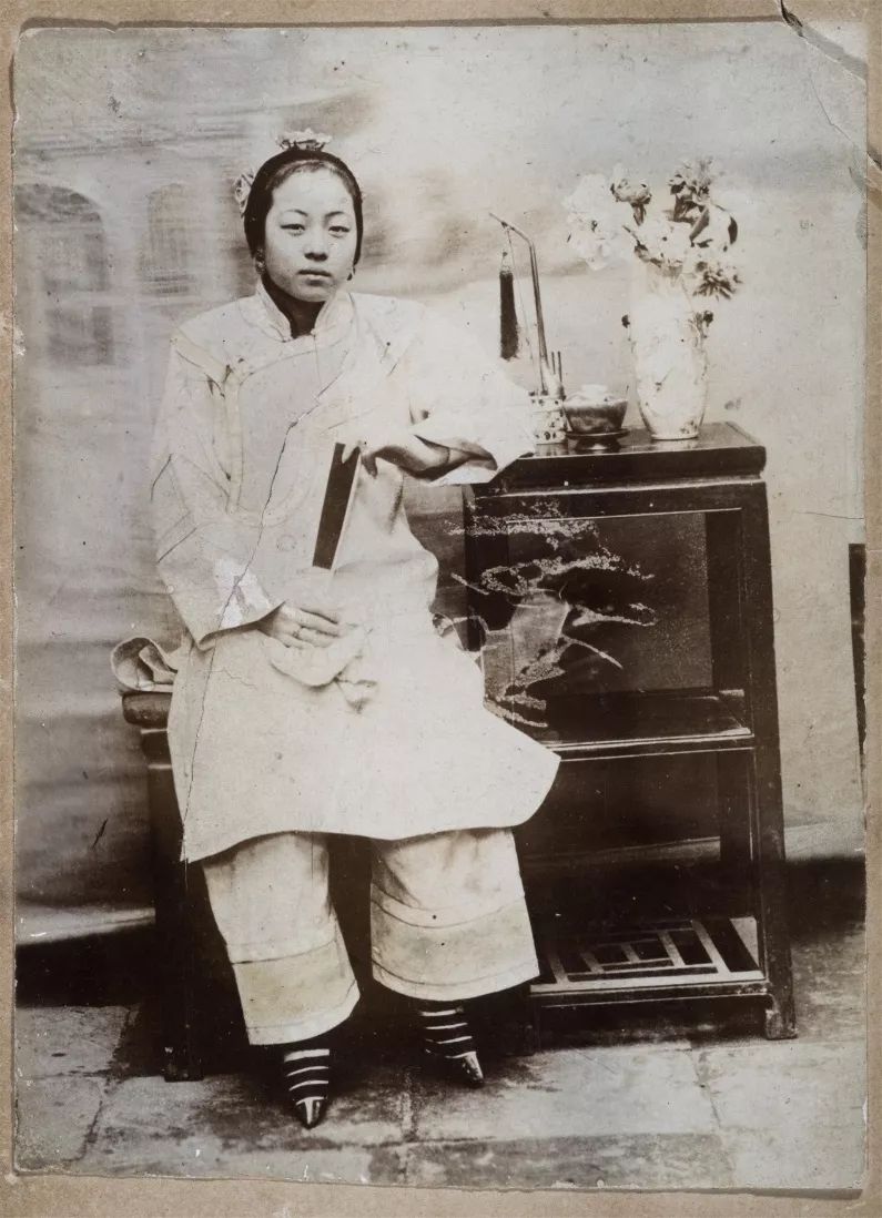 一个猫爪杯被炒至千元,真的不是恋足癖吗?