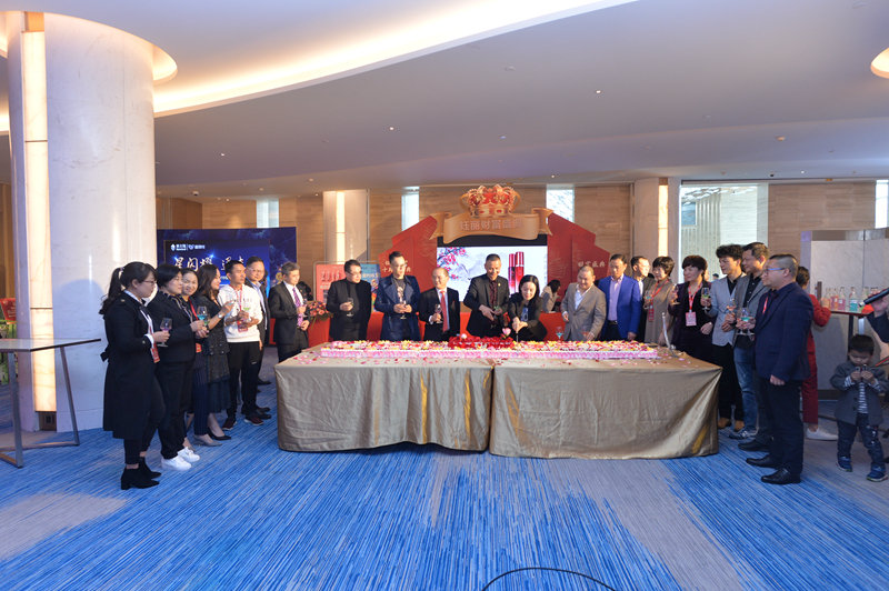 逆势增长40%钰丽商贸用10年定义化妆品代理商