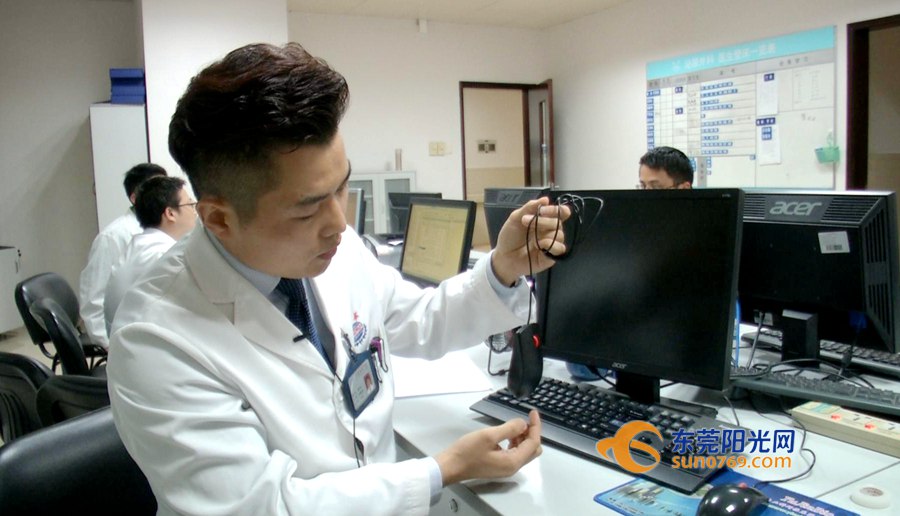 青少年反复疼痛怎么回事,12岁小孩关节酸痛是什么原因