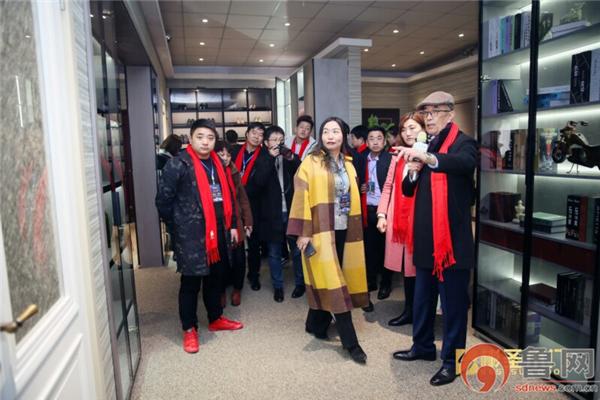 褰湥鏈ㄩ棬鍏ㄥ眿鏁磋,褰湥闂ㄤ笟