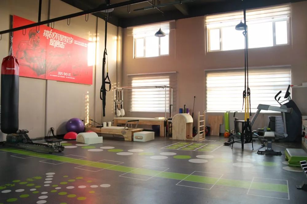 健身吸引人的营销广告词,健身宣传广告