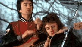 学生新手入门最简单的音乐乐器,成人零基础学什么乐器好入门