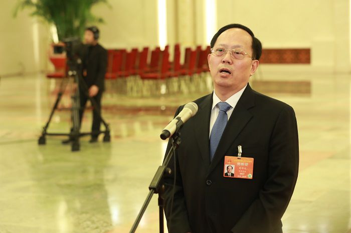 【聚焦*会两**】怎么缓解看病难、如何振兴中国足球？7位部长这样回应