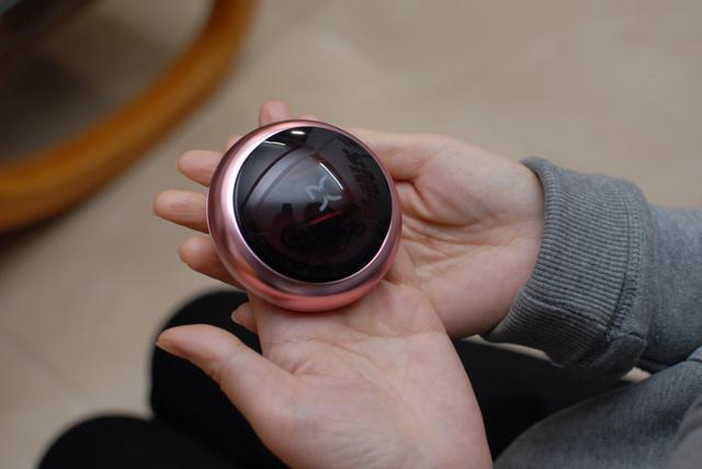 28倍冷光嫩肤,轻松抚走鱼尾纹:小米有品小光仙眼纹抚纹仪