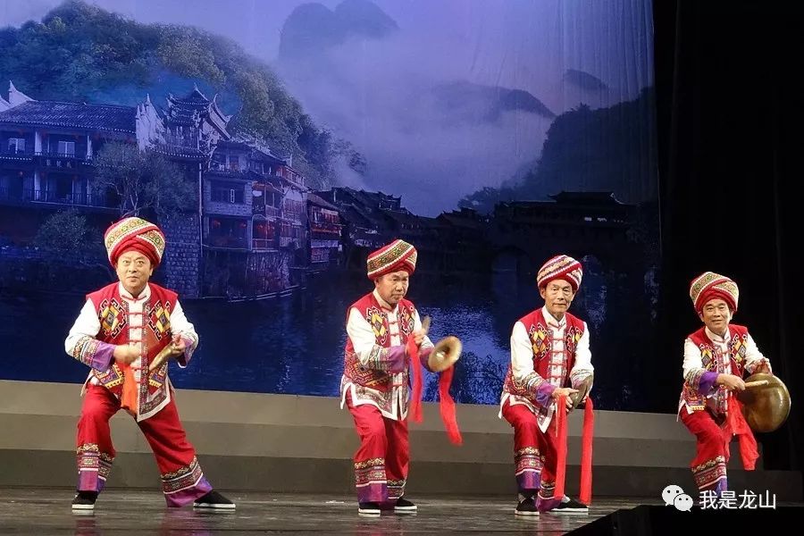 张登赤：读乐记——《田隆信音乐作品选》代序