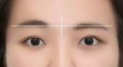 刚做的眉毛不想要怎么办,刚做的眉毛不对称