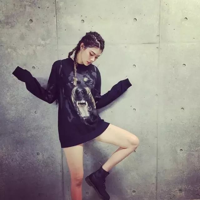 平价不容易撞衫的卫衣,这4款卫衣入秋必穿