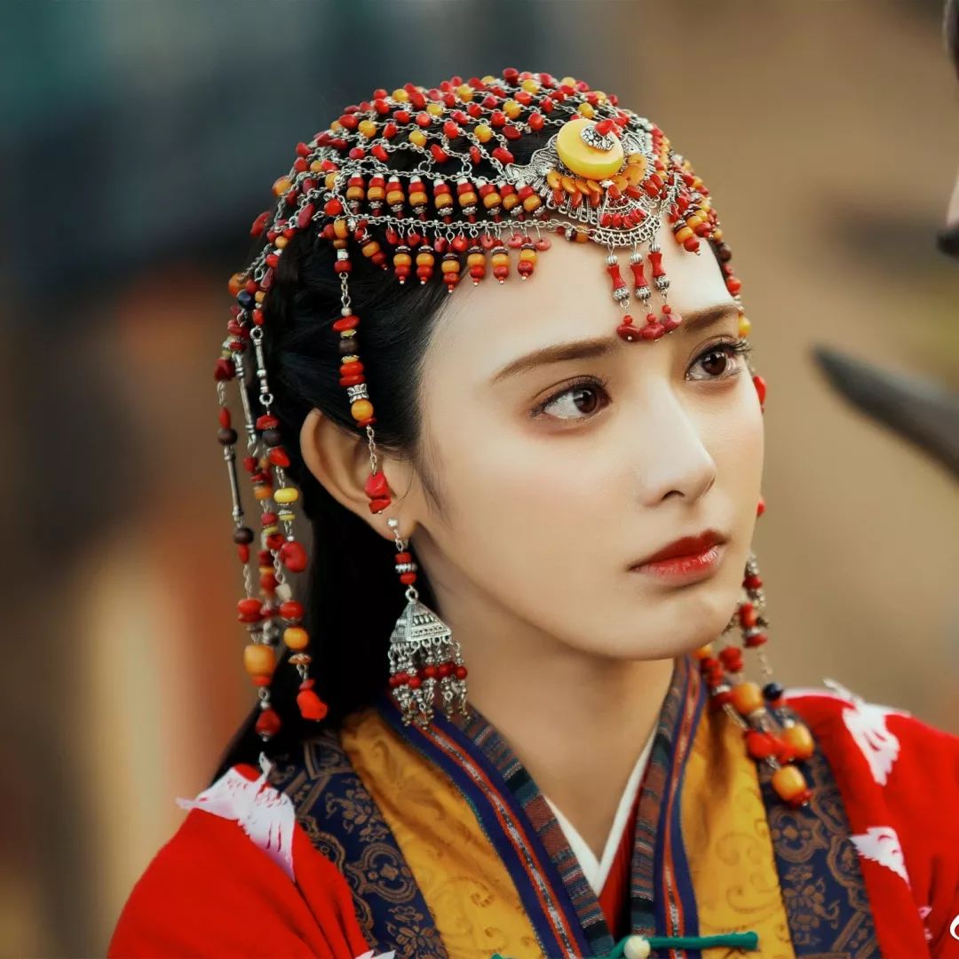 东宫女孩绝不服输,东宫女孩不认输的表现