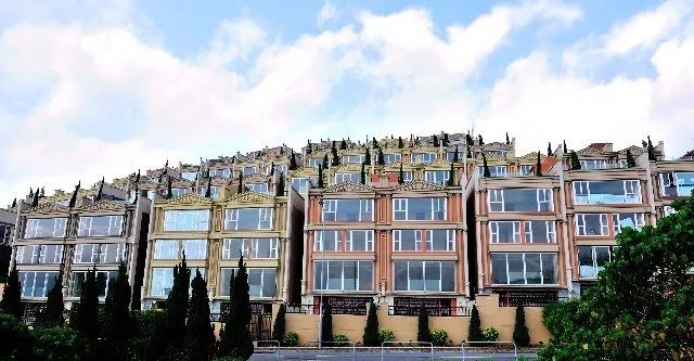 中大高材生自爆住公屋无前途？原来香港丈母娘也爱房子！