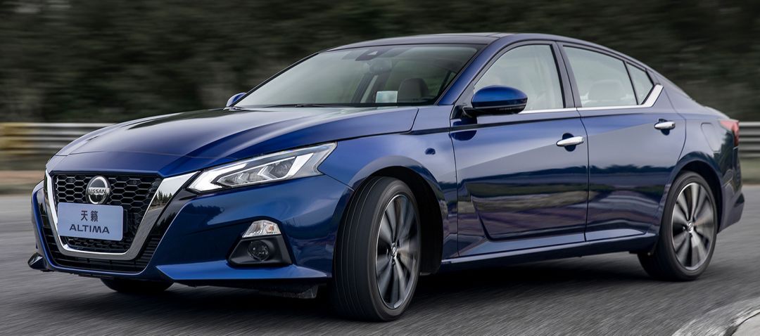 试驾第七代天籁感受啥叫从“大叔”变“小鲜肉”