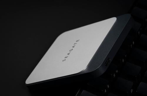 科技最前沿的速度体验希捷SeagateFastPSSD移动固态硬盘测评