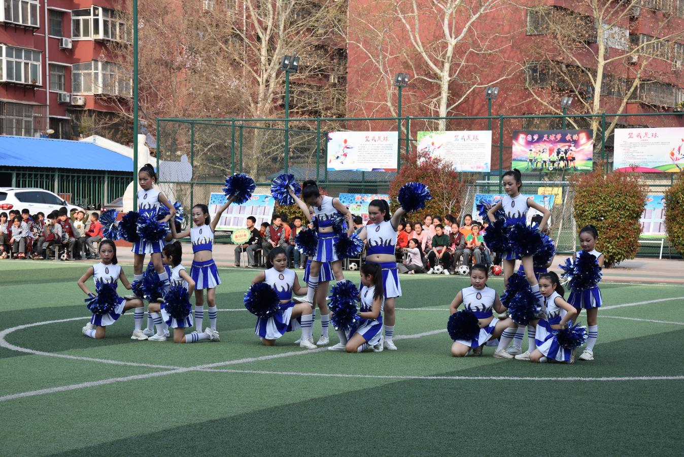 平顶山春晖小学足球赛事,平顶山市长杯足球联赛小学决赛