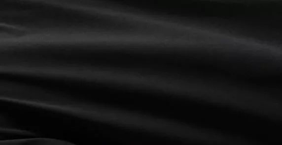 为什么全世界女明星都在穿这件白T？永不发黄，显瘦十斤，国际一线大牌*用御**工厂出品的白T，谁见谁动心！