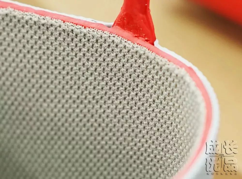 一件雨衣能穿多久,一件好衣服可以穿多少年