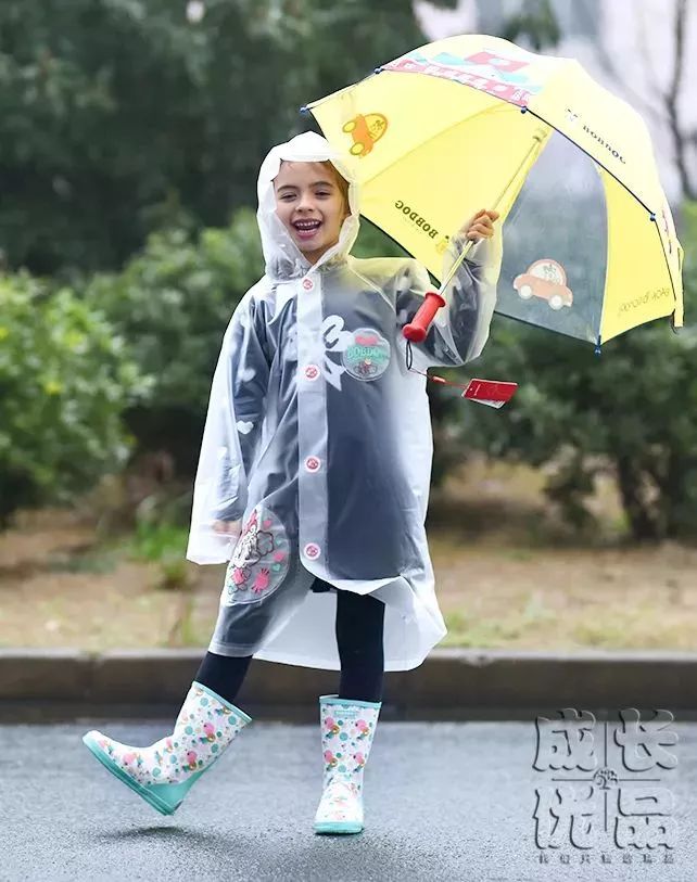 一件雨衣能穿多久,一件好衣服可以穿多少年