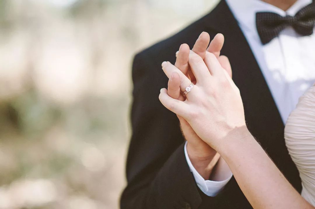 性价比高又好看的婚戒,小众又便宜的婚戒