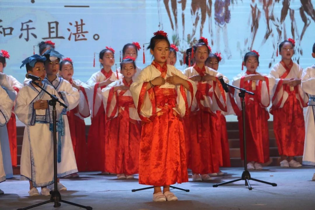 放飞孩子的梦想,放飞孩子的梦想就像放风筝一样