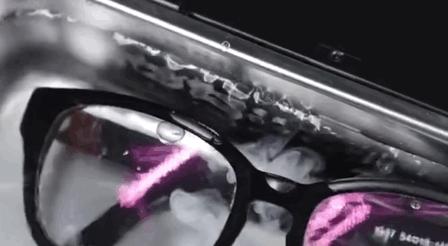 眼镜真正的清洁方式,眼镜总是脏脏的擦不干净