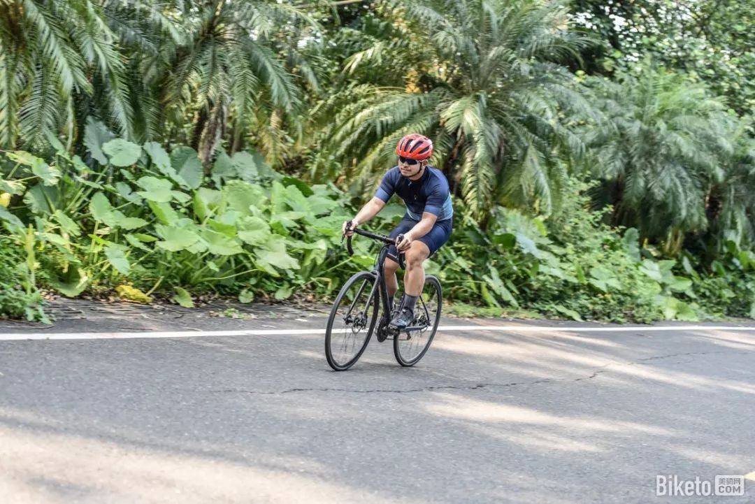 迪卡侬山地自行车rr520st测评,迪卡侬自行车triban520