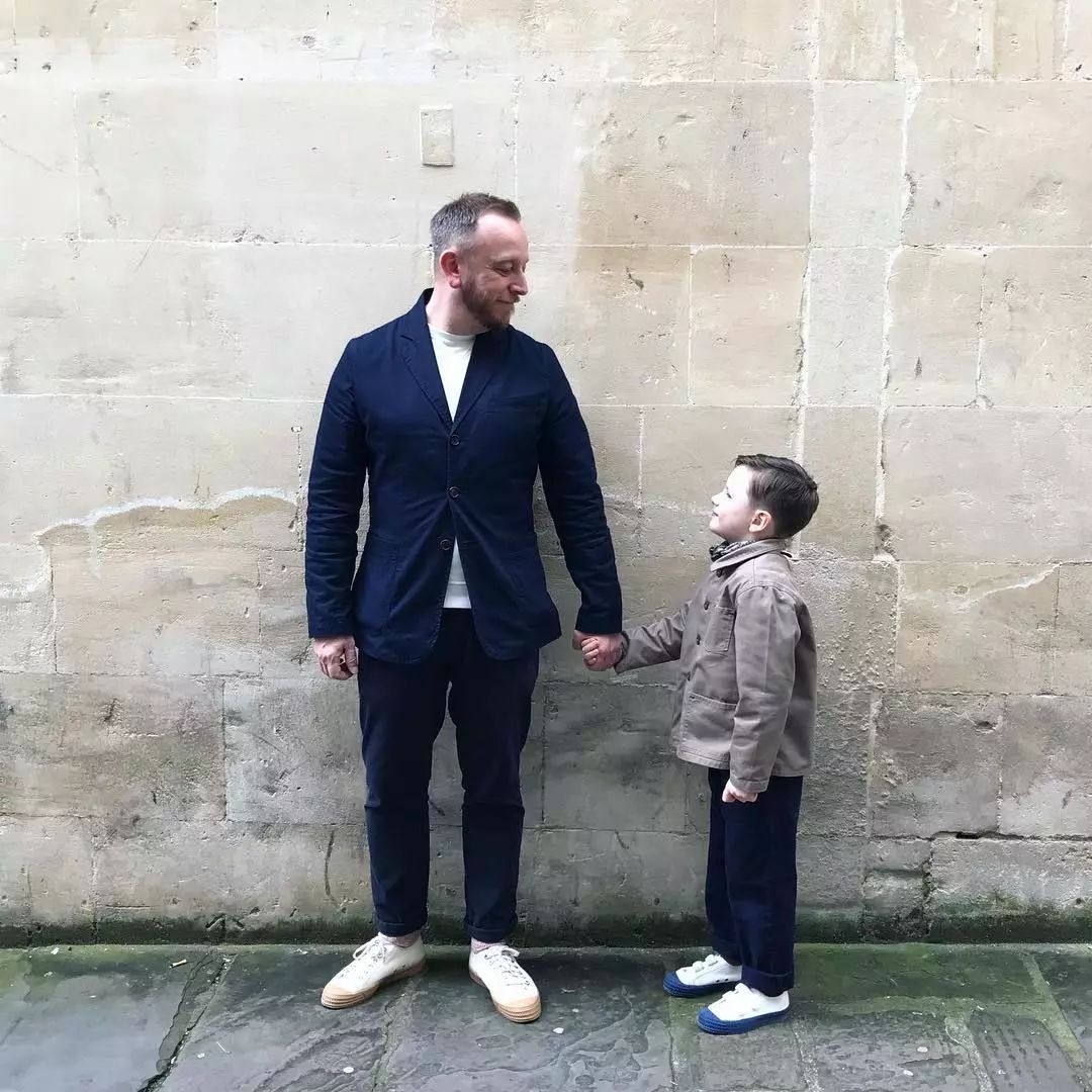 匡威联名川久保玲鞋,匡威川久保玲联名是经典还是1970s