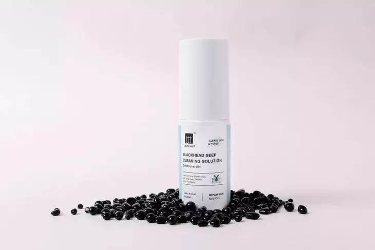 拨黑头工具草莓鼻,去黑头神器真的能吸出黑头