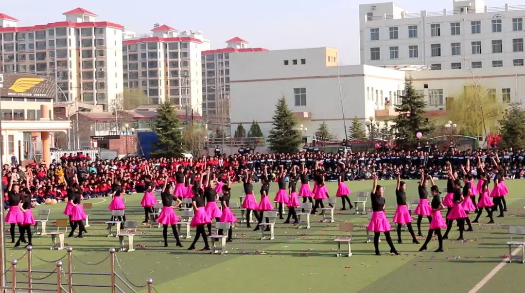 定格校园最美瞬间,明德初中第九届田径运动会