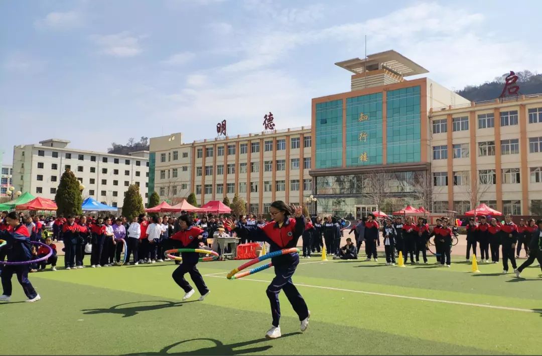 定格校园最美瞬间,明德初中第九届田径运动会