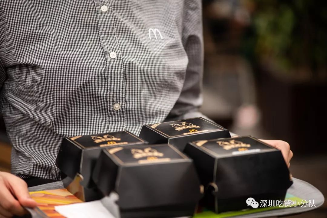 麦当劳黑金汉堡怎么样,麦当劳黑金安格斯卡路里