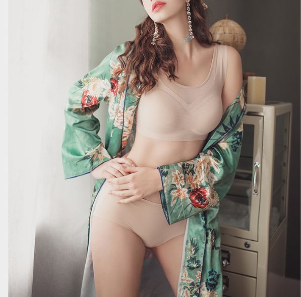 夏季内衣能穿薄的么,衣服越穿越厚是什么原因