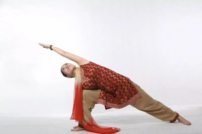 融心式瑜伽体式功效,瑜伽体式功效