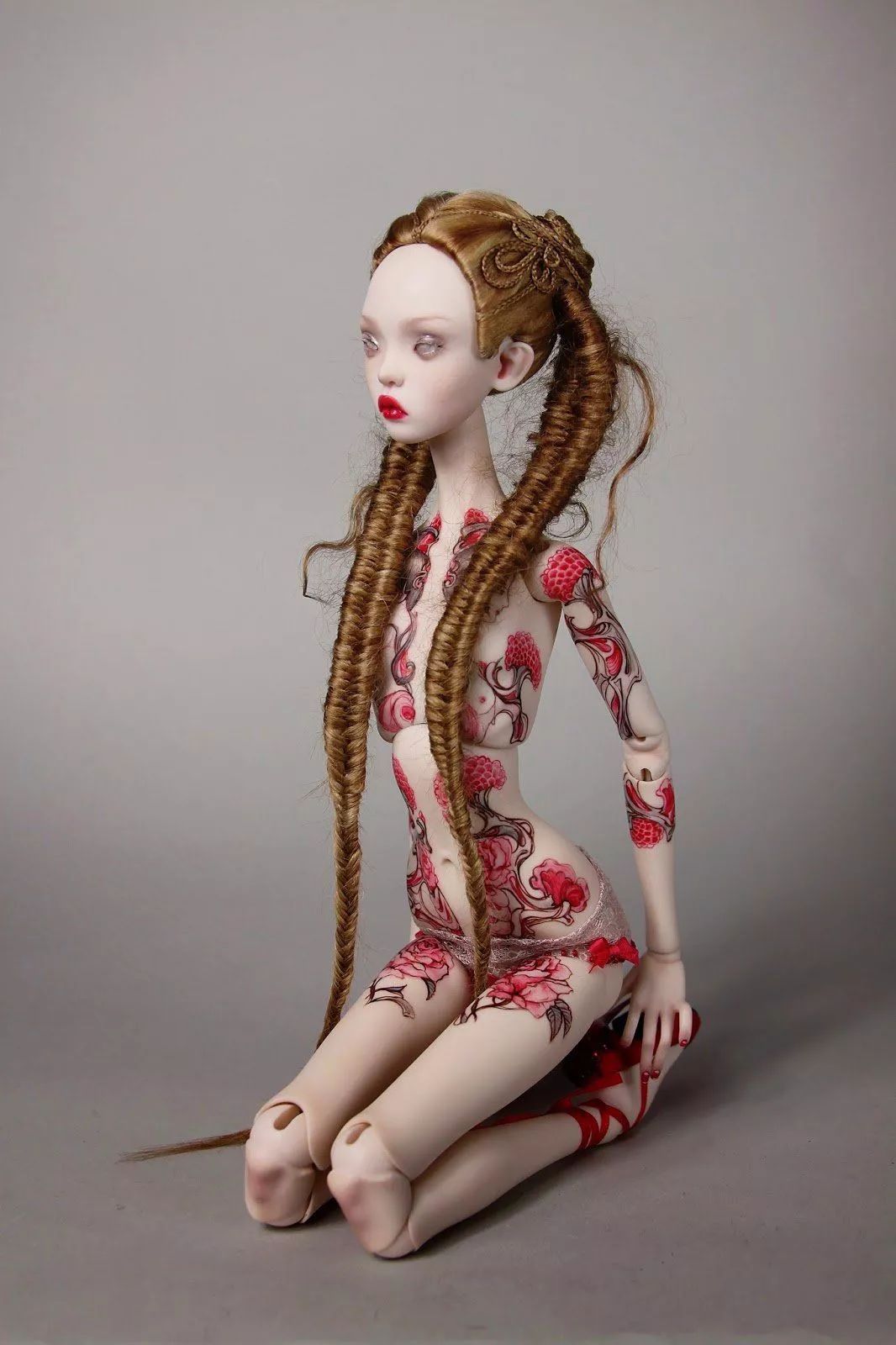 淇勭綏鏂秴鍙埍娲嬪▋濞冨皬濂冲,淇勭綏鏂┐鍎挎磱濞冨▋鐪熶汉