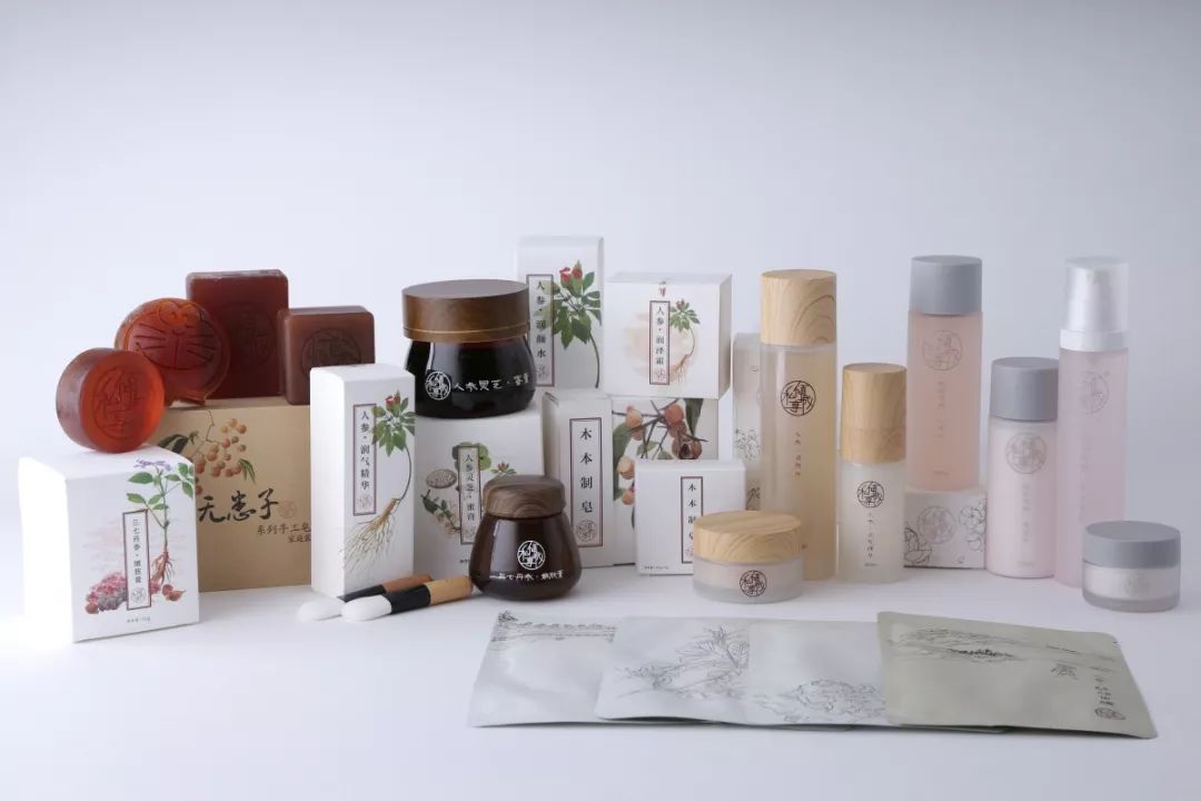 千斤龙虾山、10米巨型火锅，还有百人披萨挑战赛等你来战！这个五一让你嗨玩个够！