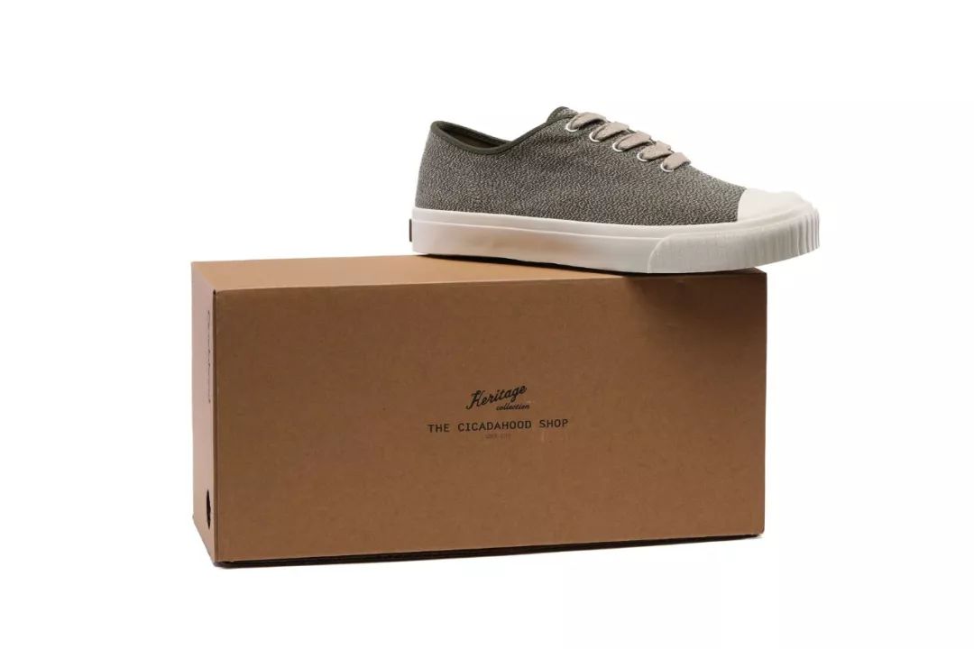 让全球复古迷都疯狂的“胡椒盐”，被我们做成了帆布鞋！