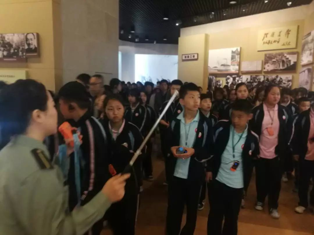 闄曡タ瀛︿範杩藉绾㈣壊瓒宠抗绯诲垪娲诲姩,鎺㈢储姹傜煡涔嬫梾瀵昏绾㈣壊瓒宠抗