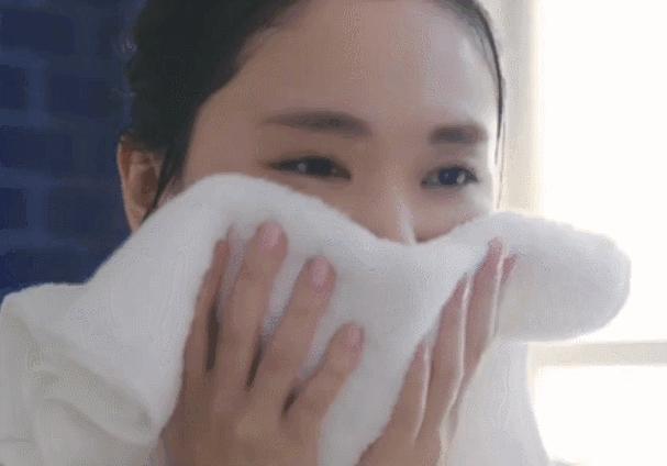 换季强效急救补水,换季保湿推荐用什么护肤品