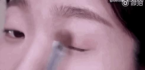 谁成想，教会我画“刘诗诗眼”的人是…邓伦