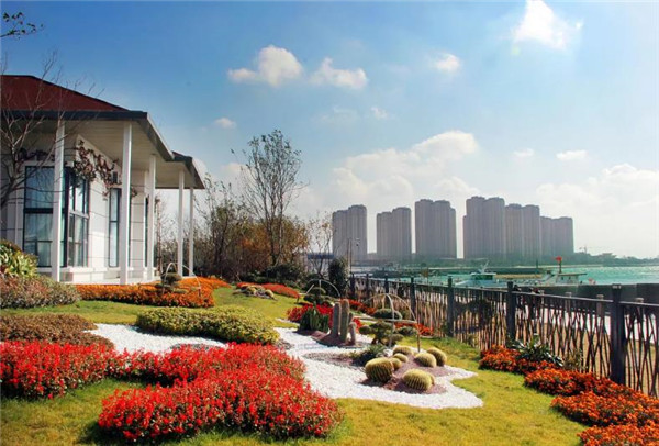 恒大金沙滩和海上嘉年华哪个好,金沙滩游乐场嘉年华