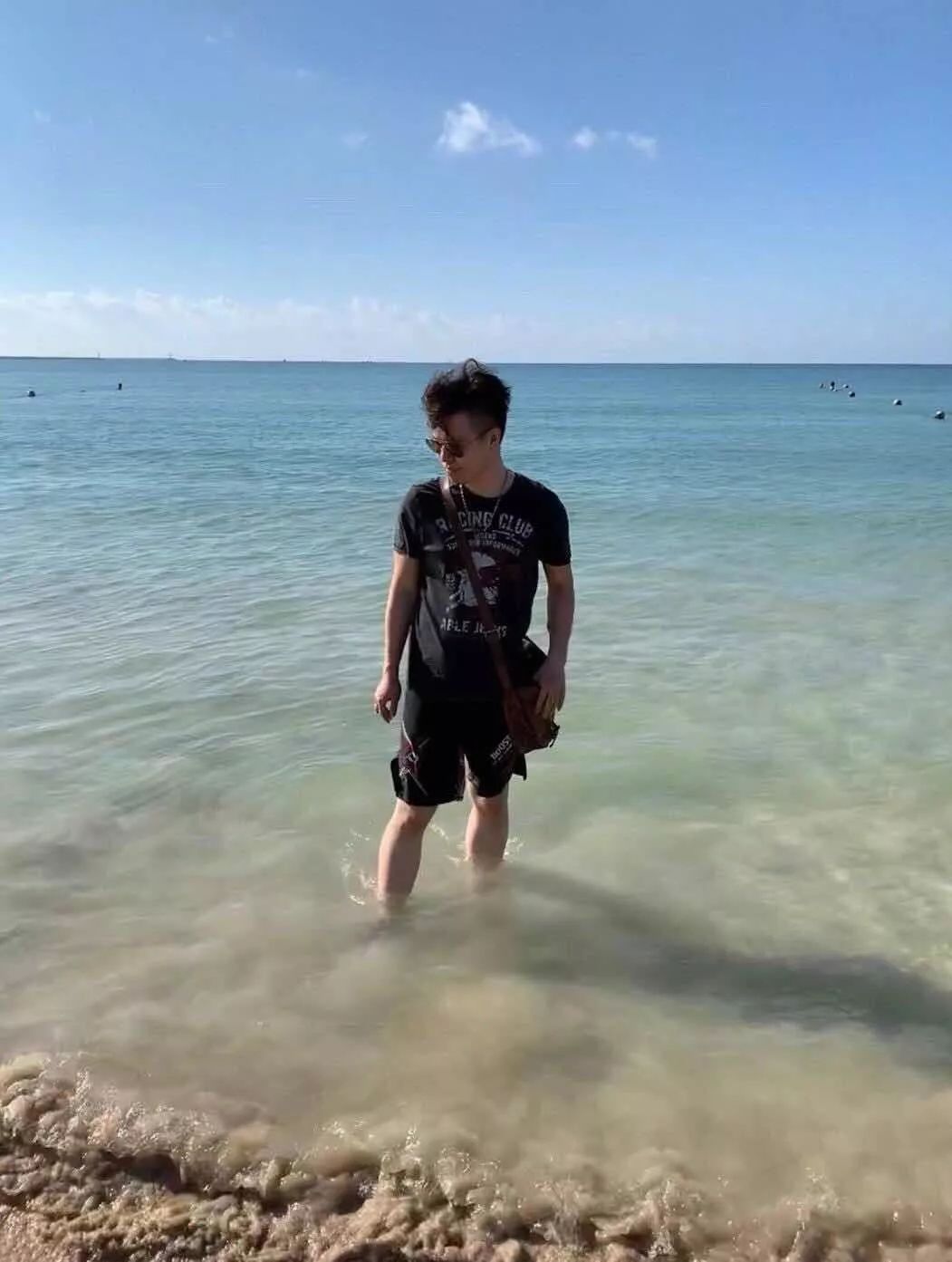 太震撼了！85后帅哥笔下的鬼神世界，迷倒了上万人......