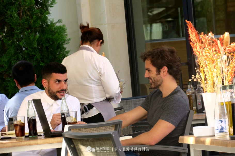 在西班牙逛店,马德里奥特莱斯购物清单