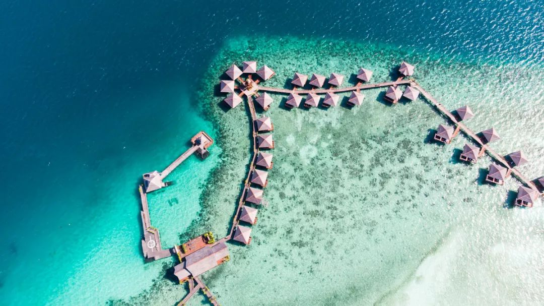 刚刚登上热搜的海上天堂，用马代1/5的钱就能玩到嗨，端午往返机票才1k+！