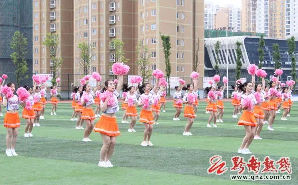 田家炳中学篮球比赛,高中男子足球联赛预选赛