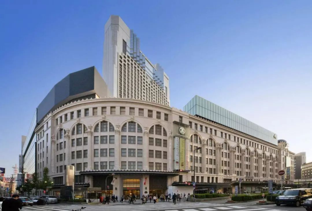 生活排忧所、准妈服务站、会员卫生间、机器人共荣.....盘点日本TOP10百货商场的体验创新对策