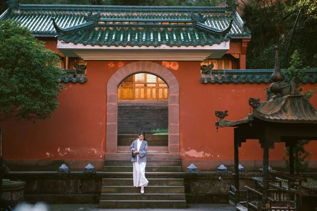 成都五一露营星空云海,云海五一旅游攻略最新