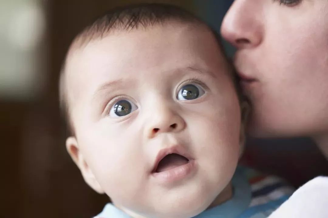 儿童尿血吃什么食物好得快,4周岁男童尿血