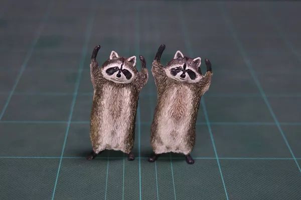 日本“手工鬼才”捏的小动物模型，比表情包还沙雕